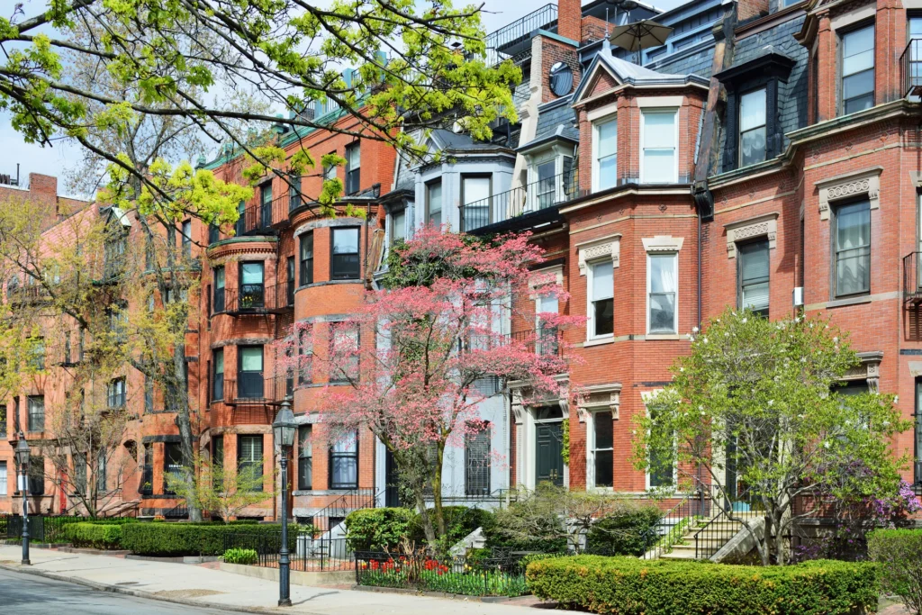 What Is It Like To Live In Back Bay, Boston?